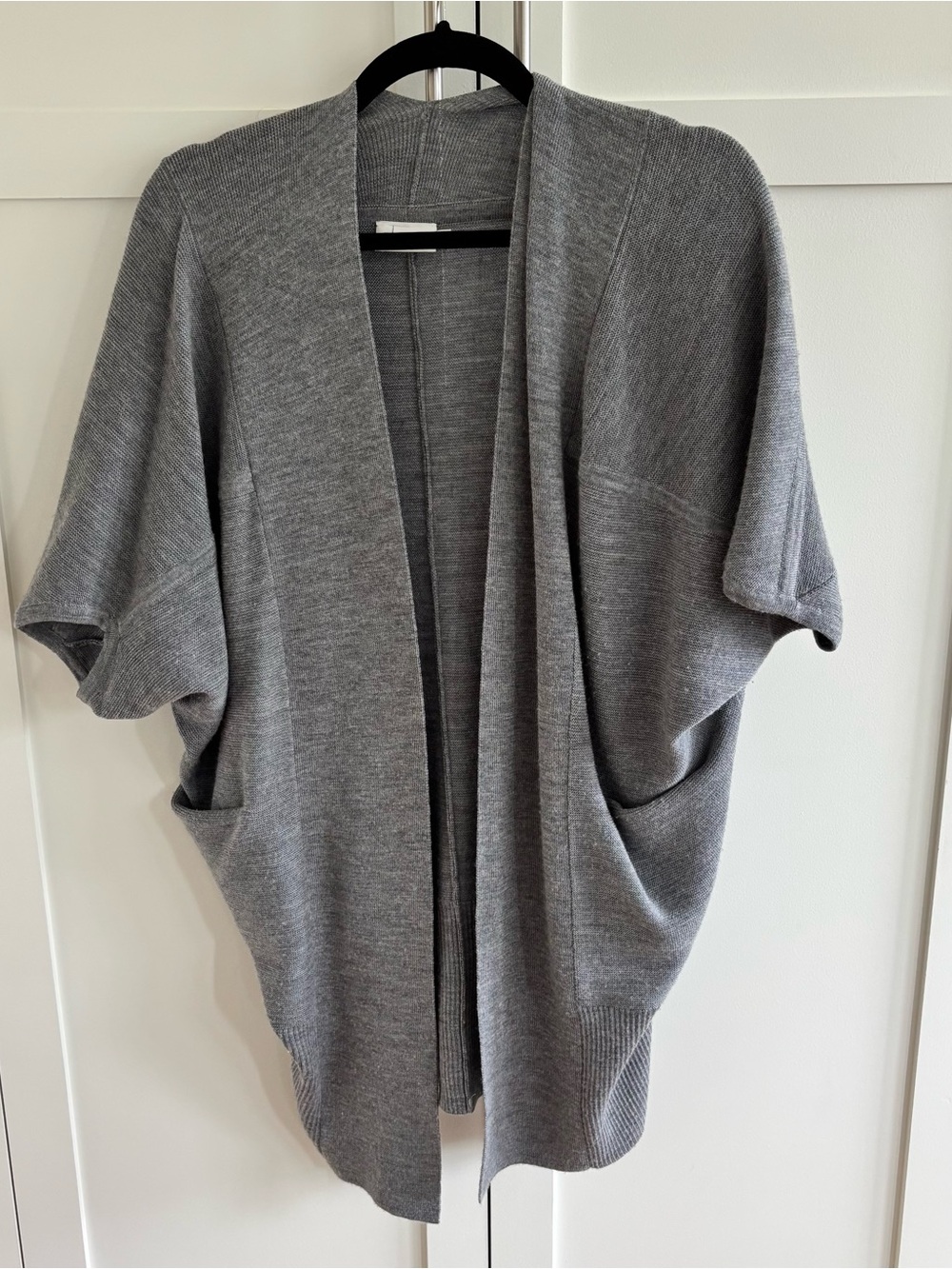 R Label Open-Front Grey Knit Cardigan